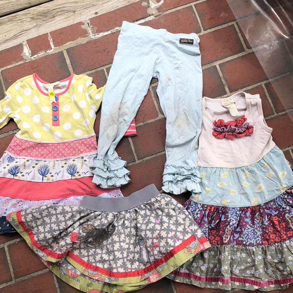 Pre-Loved Matilda Jane Play clothes set